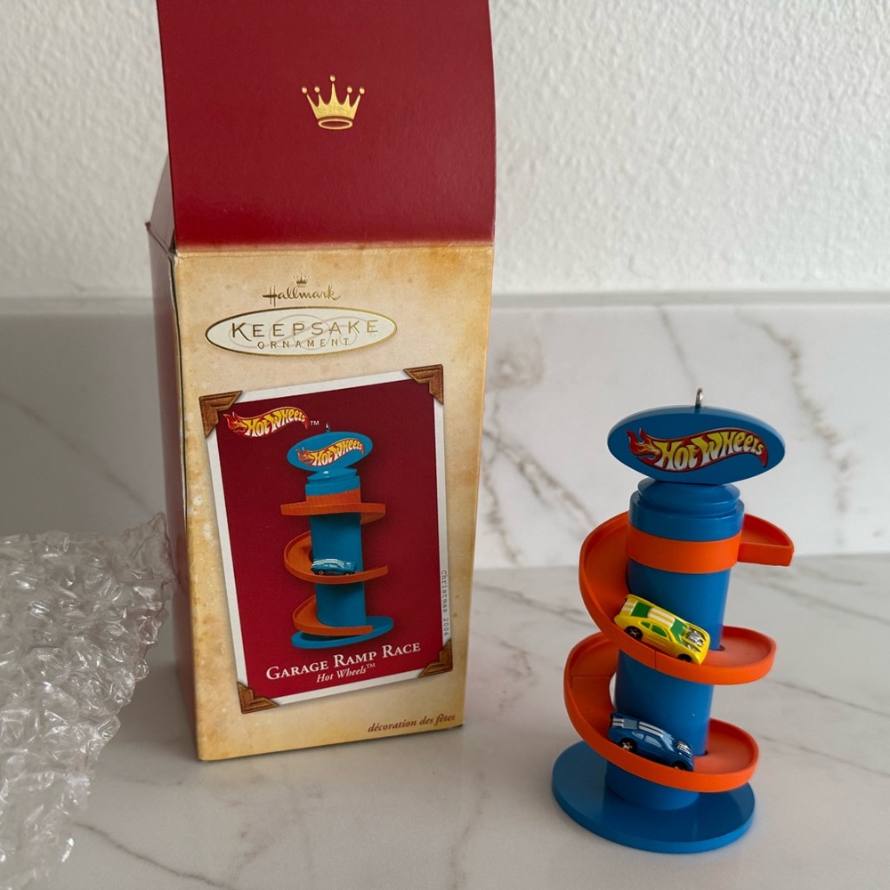 Hallmark Hot Wheels Garage Ramp Race Keepsake Ornament 2004
